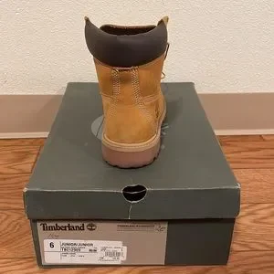 Timberland | Shoes | Timberland Water Proof Boots Size 6  display picture 3